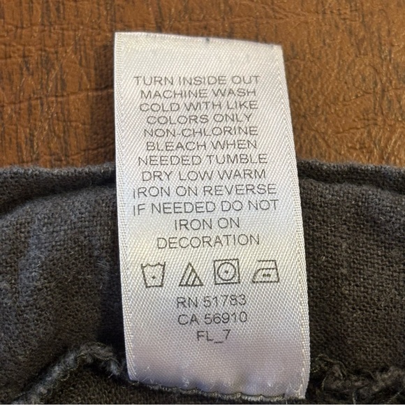 Maurices Linen Blend Gray Cargo Pants Size 11/12 - Picture 7 of 7